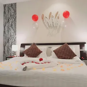 https://jeddah-shadows-hotel-suites.jeddahhotels.net