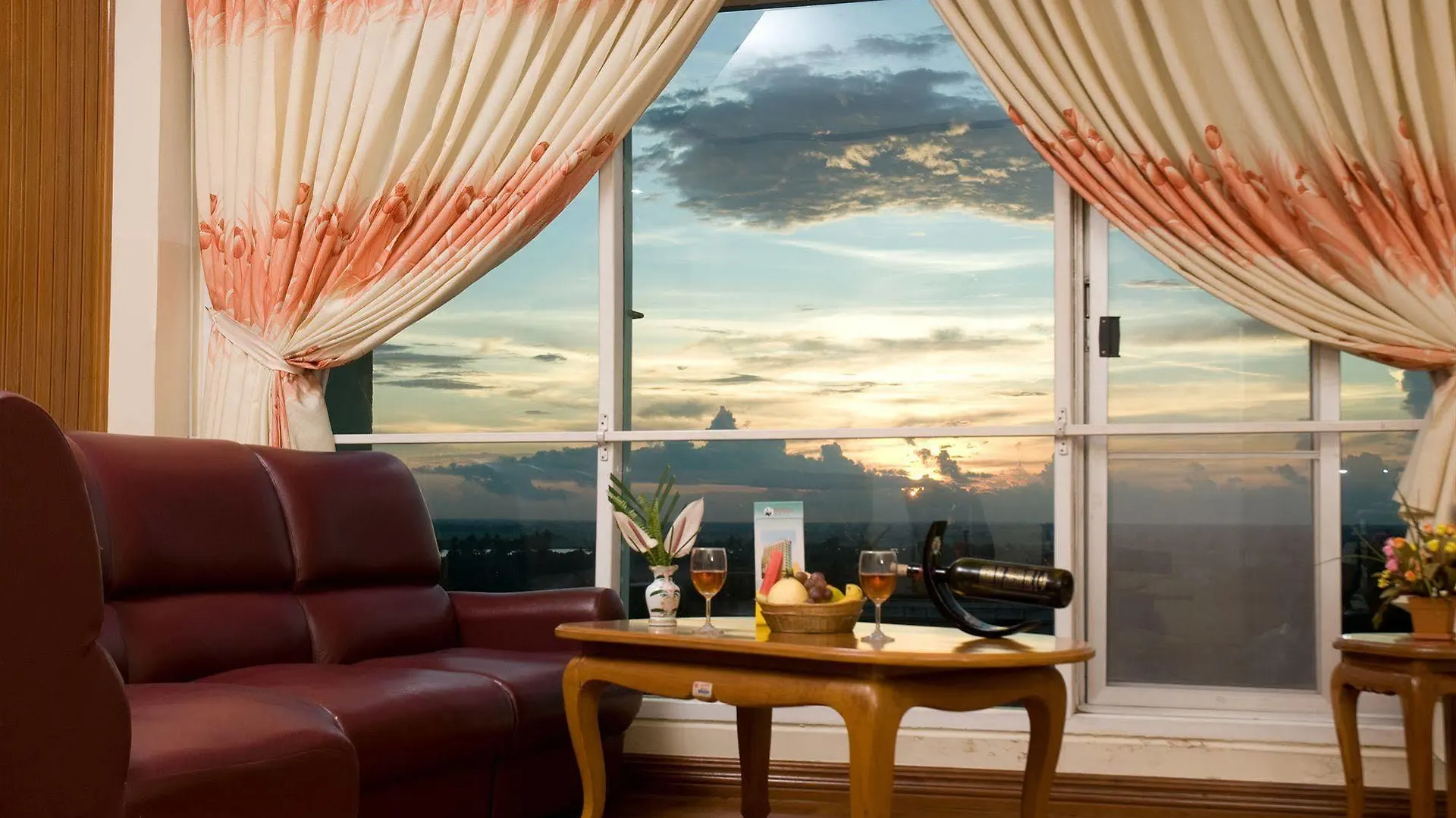 Panda Hotel Yangon
