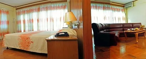 Panda Hotel Yangon 3*,  Myanmar